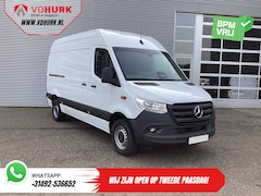 Mercedes-Benz Sprinter - 317 CDI Aut. L2H2 BPM VRIJ 3.5t Trekverm./ Gev.Stoel/ 270 Gr.Deuren/ Stoelverw./ Navi/ Cam