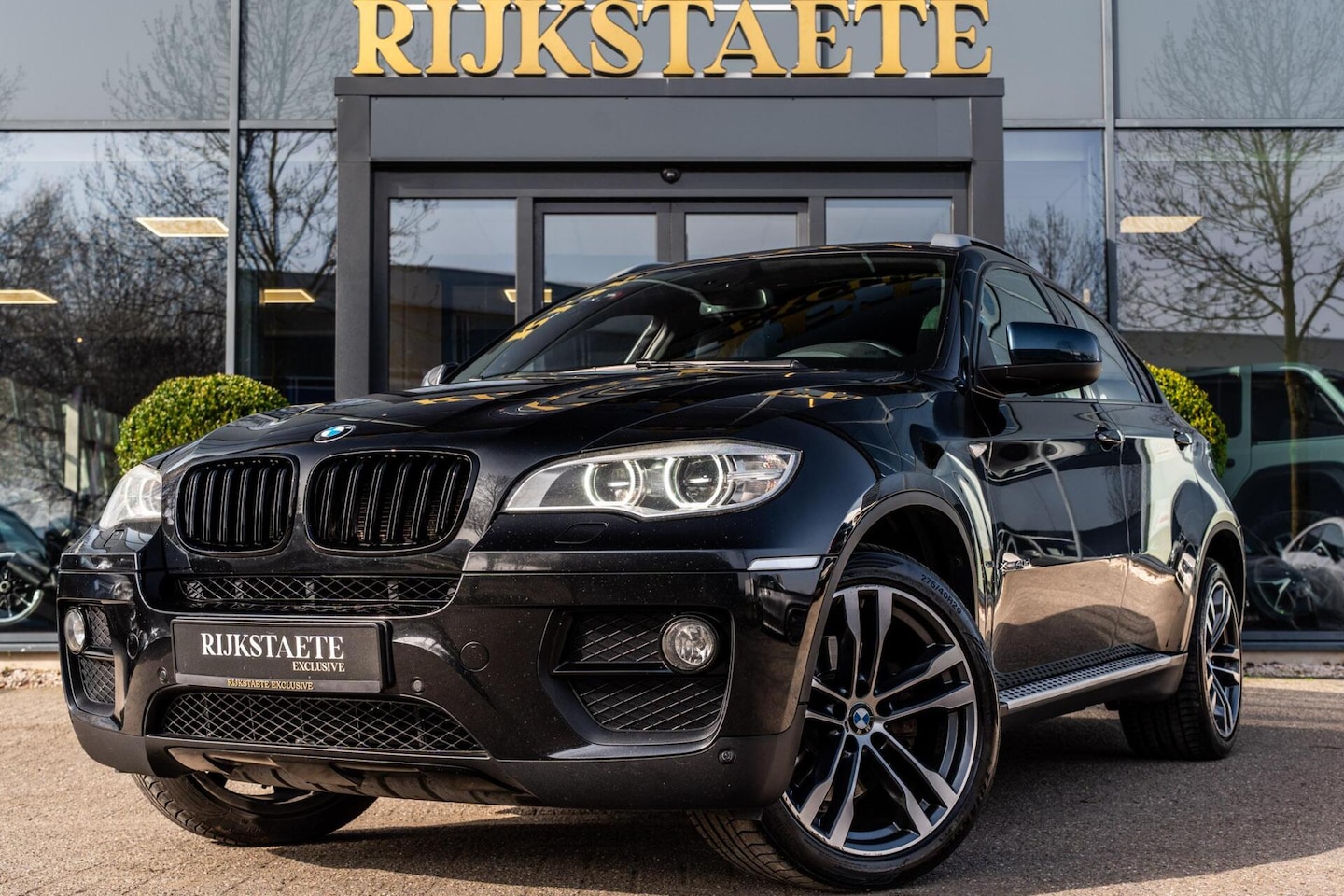 BMW X6 - xDrive40d High Executive|PANO|MEMORY|HEAD-UP|360° - AutoWereld.nl