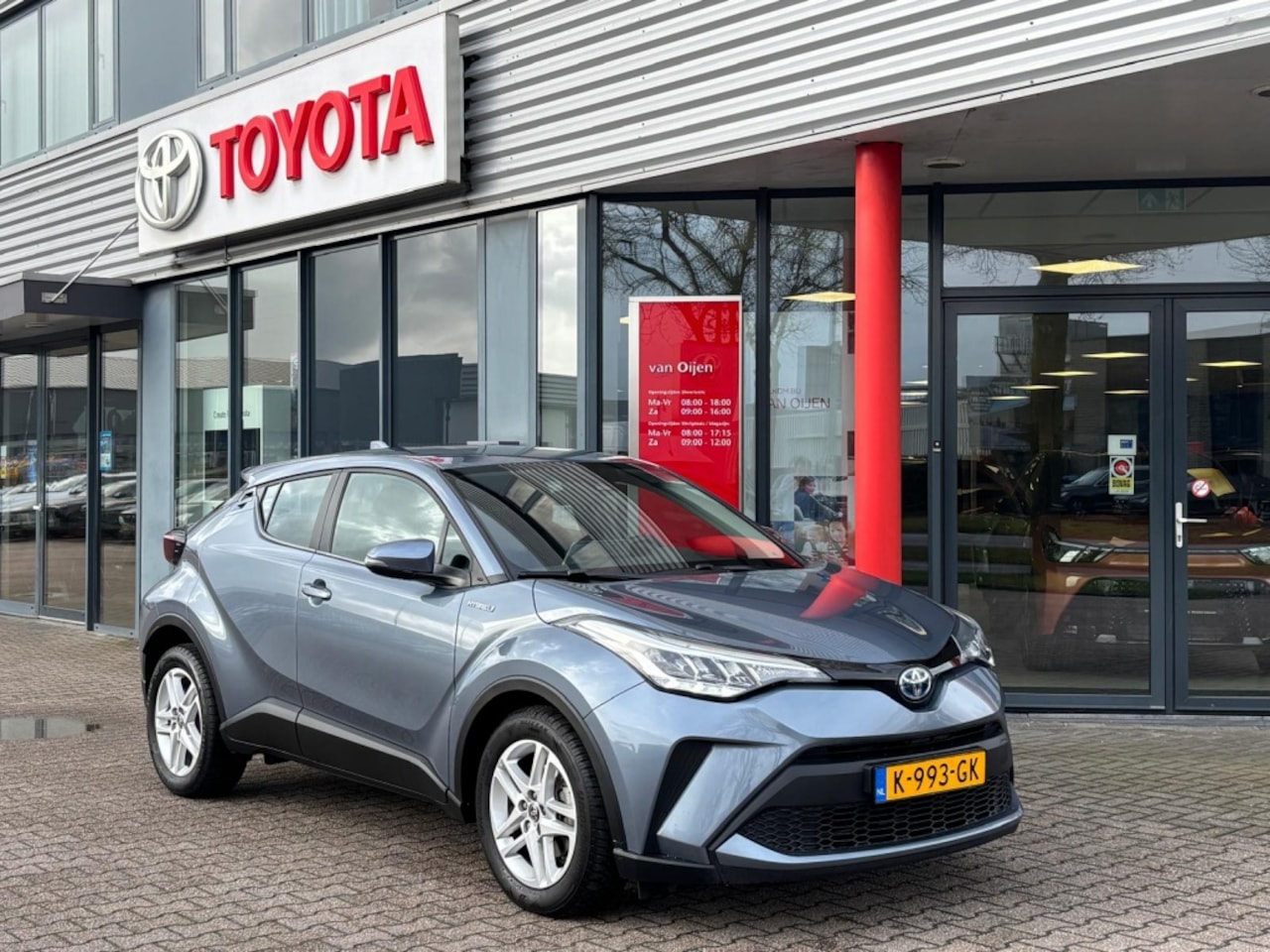 Toyota C-HR - 1.8 Hybrid Active | Automaat | Apple carplay | A. camera | Ad. c - AutoWereld.nl