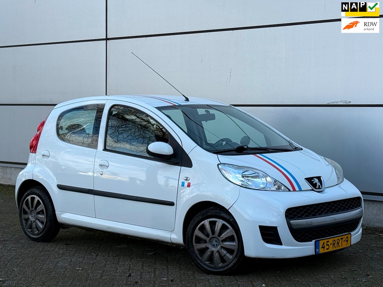 Peugeot 107 - 1.0-12V XS Airco |Parrot |Electr Ramen |Armsteun |Nette Auto |Nap | - AutoWereld.nl