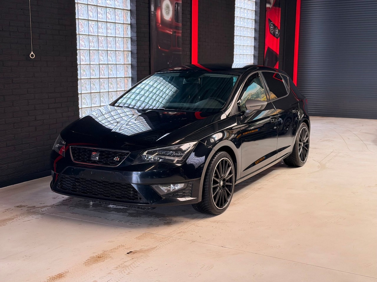 SEAT Leon - 1.8 TSI FR Dynamic|LED|NAVI|PDC|ALCANTARA - AutoWereld.nl