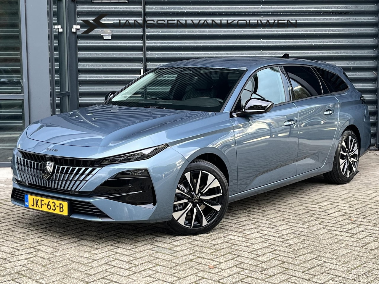 Peugeot 308 SW - 1.2 Hybrid 145 e-DCS6 Allure Facelift Navigatie Keyless 360 Camera - AutoWereld.nl