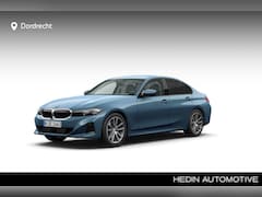 BMW 3-serie - 320i Sedan | Active Cruise Controle | Trekhaak | Sportstoelen | Leder | Innovation Pack