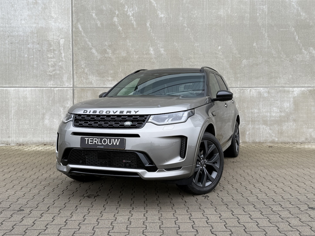 Land Rover Discovery Sport - P300e 1.5 R-Dynamic SE - AutoWereld.nl