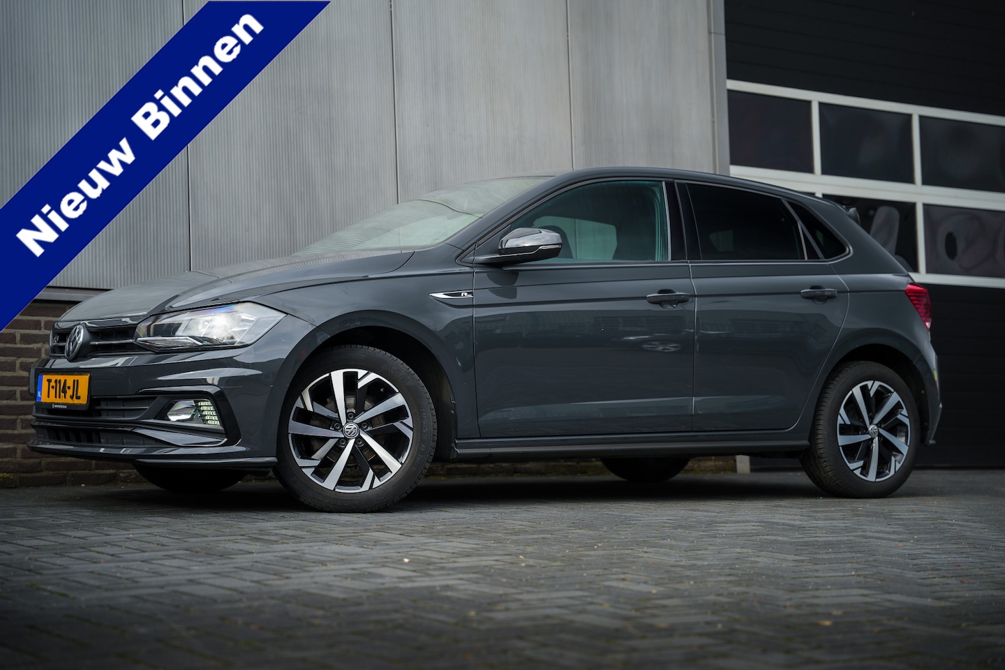 Volkswagen Polo - 1.0 MPI Beats Beats-Audio/ R-Line/ Virtual-Cockpit/ Carplay/ Camera/ 17''LMV - AutoWereld.nl