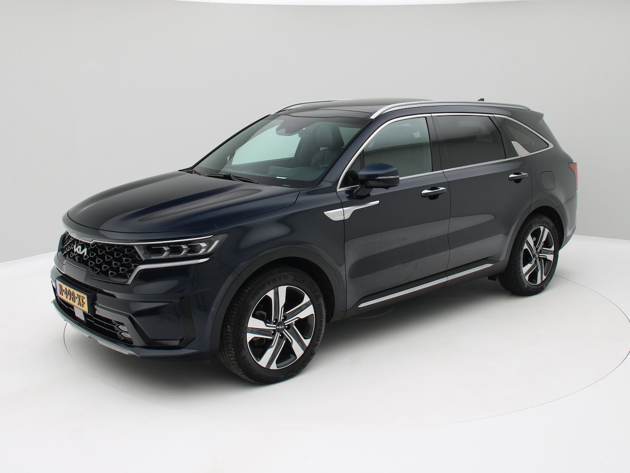 Kia Sorento - 1.6 T-GDi Plug-in Hybrid 4WD ExecutiveLine 7p. 1.6 T-GDI Plug-in Hybrid 4WD ExecutiveLine 7p. Panorama - AutoWereld.nl