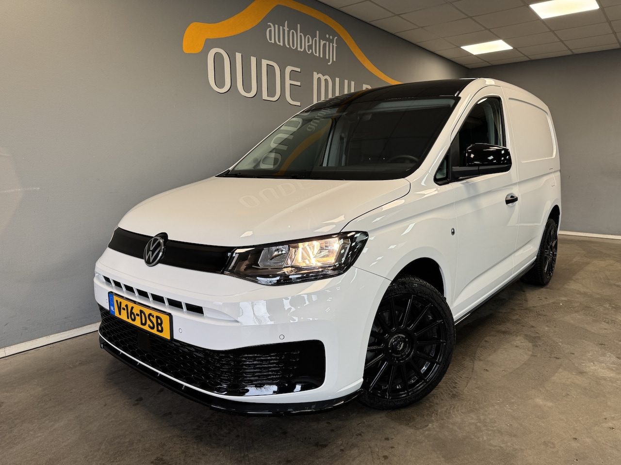 Volkswagen Caddy Cargo - 2.0 TDI Camera/AppConnect/Cruise - AutoWereld.nl