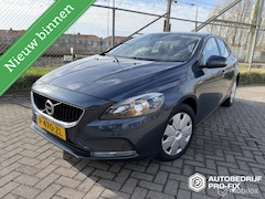 Volvo V40 - 2.0 T2 R-Design