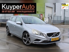 Volvo V60 - 1.6 T4 R-Design nette Automaat/Navi/Multimedia trekhaak 100% onderhouden