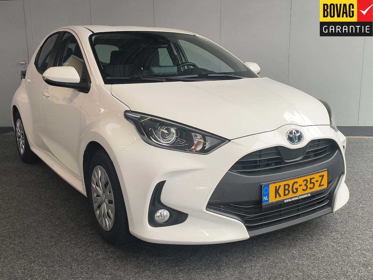 Toyota Yaris - 1.5 Hybrid 115 Comfort Rijklaar + 12 maanden Bovag-garantie - AutoWereld.nl