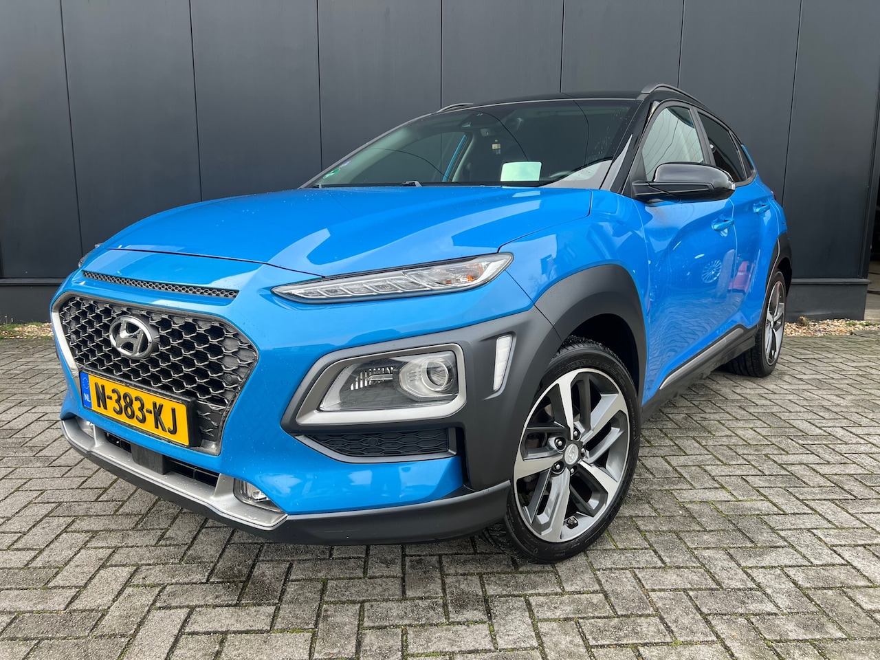 Hyundai Kona - 1.0T '17 Leer/18'Lmv/Headup/Navi/Camera - AutoWereld.nl