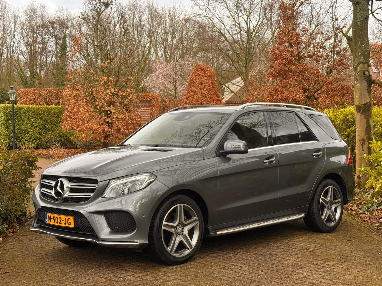 Mercedes-Benz GLE-Klasse - 250 D 4MATIC Leer Lucht Navi Cruise - AutoWereld.nl