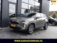Toyota Yaris Cross - 1.5 Hybrid Business Plus (Navigatie, Keyless, Camera, AdaptiveCruise, Stoel/stuurverwarmin