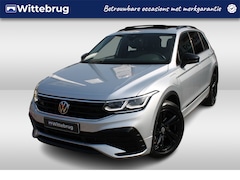 Volkswagen Tiguan - 1.4 TSI eHybrid 245pk R-Line DSG Automaat BLACKSTYLE / Panorama dak / Navigatie / LM 19 in