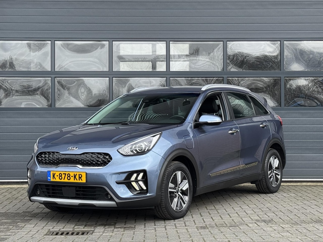Kia Niro - 1.6 GDi PHEV DYNAMICLINE I P-CAMERA I CLIMATE CONTROL I APPLE CARPLAY I ADAPTIVE CRUISE - AutoWereld.nl