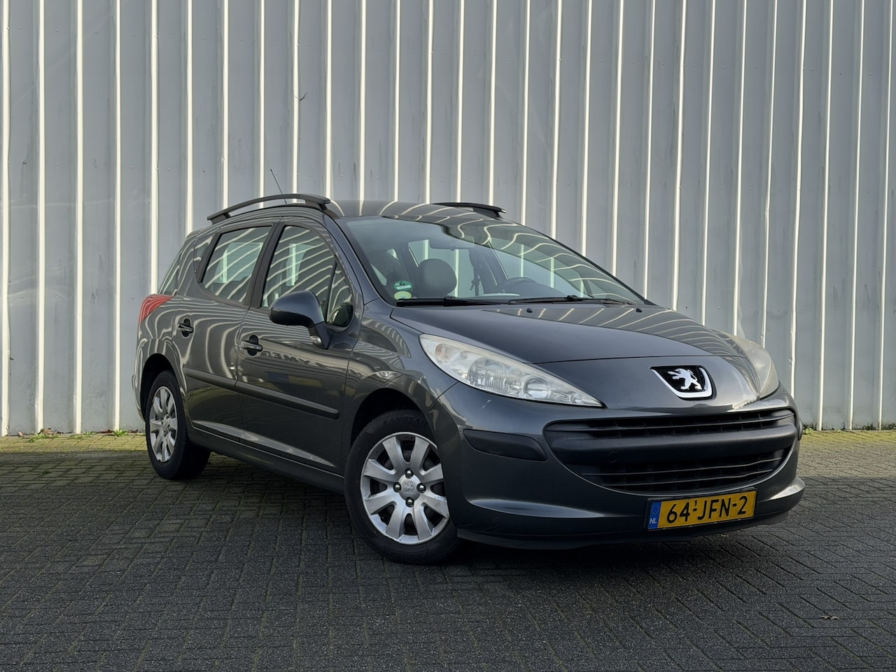Peugeot 207 SW - 1.4 VTi X-line Airco - AutoWereld.nl