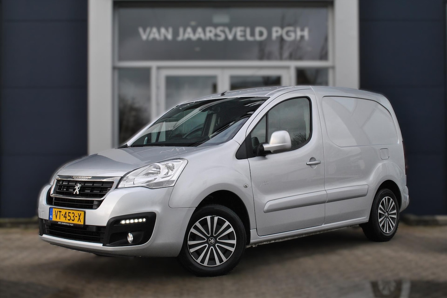 Peugeot Partner - GB 120 L1 1.6 BlueHDi 75pk 3-zits - AutoWereld.nl