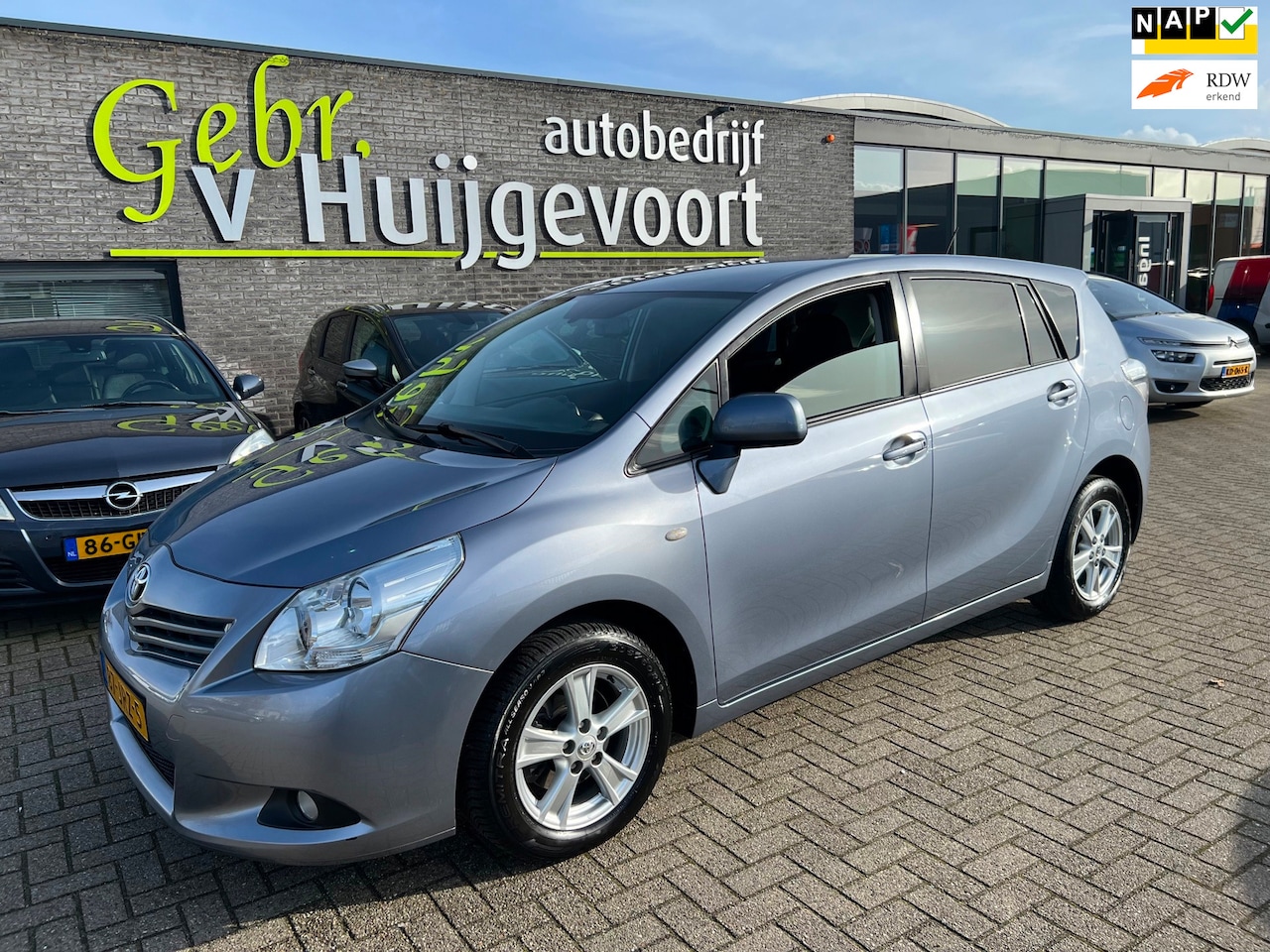 Toyota Verso - 1.6 VVT-i Dynamic 1.6 VVT-i Dynamic - AutoWereld.nl