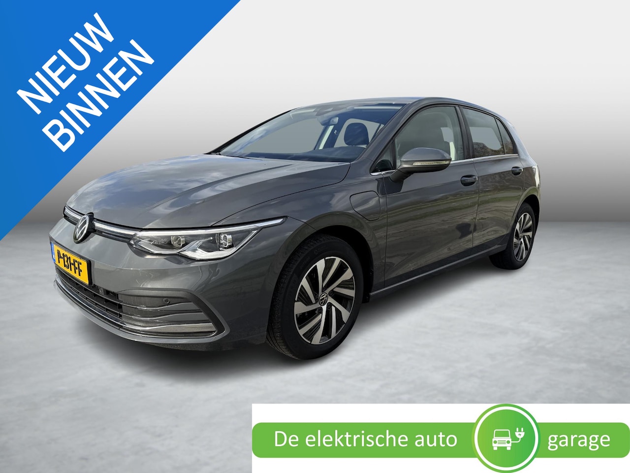 Volkswagen Golf - 1.4 eHybrid Style | trekhaak | Stoel + Stuur verwarming | Carplay | - AutoWereld.nl