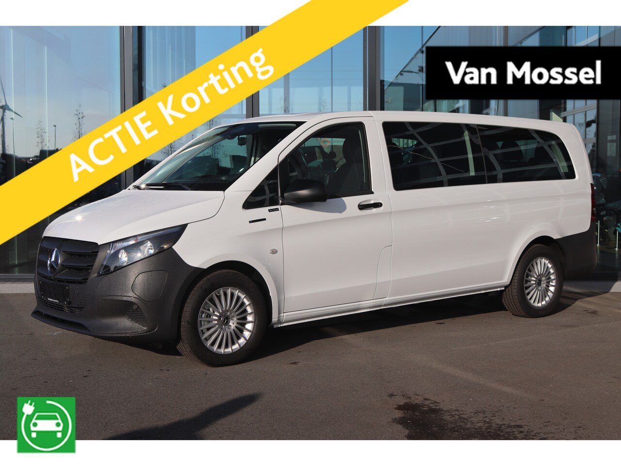 Mercedes-Benz eVito Tourer - 126 L3 PRO 9 persoons // TAXI ACTIE - AutoWereld.nl