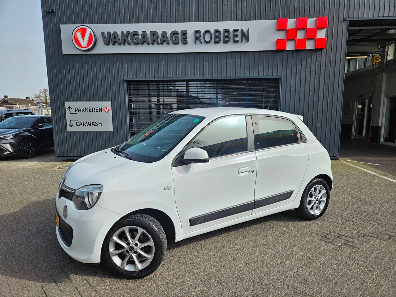Renault Twingo - 1.0 SCe Collection 1.0 SCe Collection - AutoWereld.nl