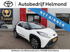 Toyota Aygo X - 1.0 VVT-i S-CVT Pulse Automaat | All-wheather banden | Unieke KM-stand | 1e eigenaar | Tre
