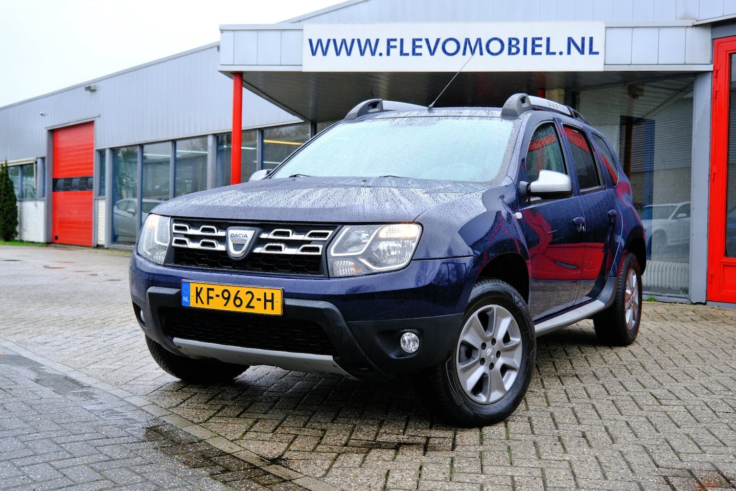 Dacia Duster - 1.2 TCe 4x4 Prestige Leder|Navi|Cam|LMV - AutoWereld.nl
