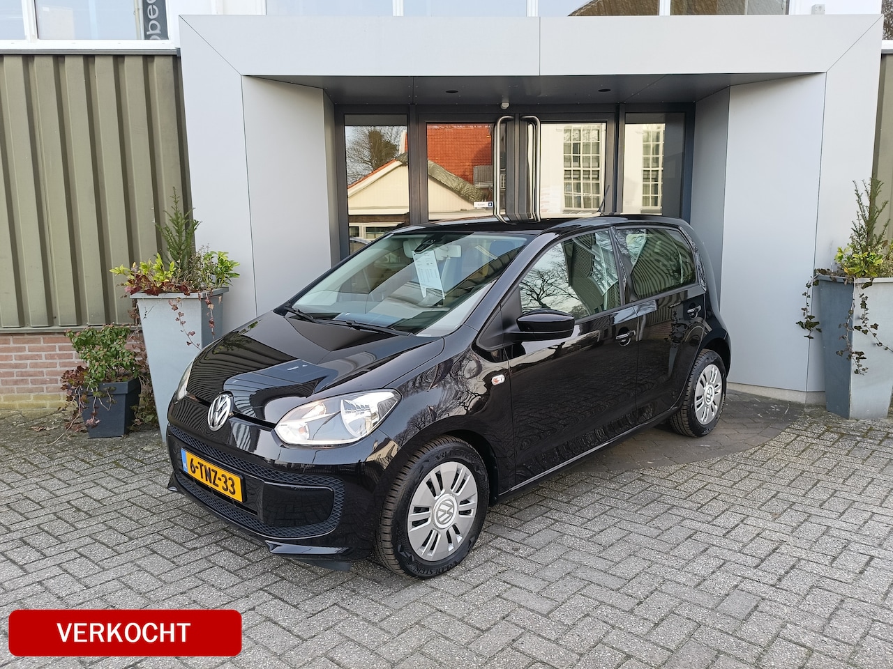 Volkswagen Up! - 1.0 move up! BlueMotion | Airco | 5 Deuren | Centrale deurvergrendeling | Navigatie | - AutoWereld.nl
