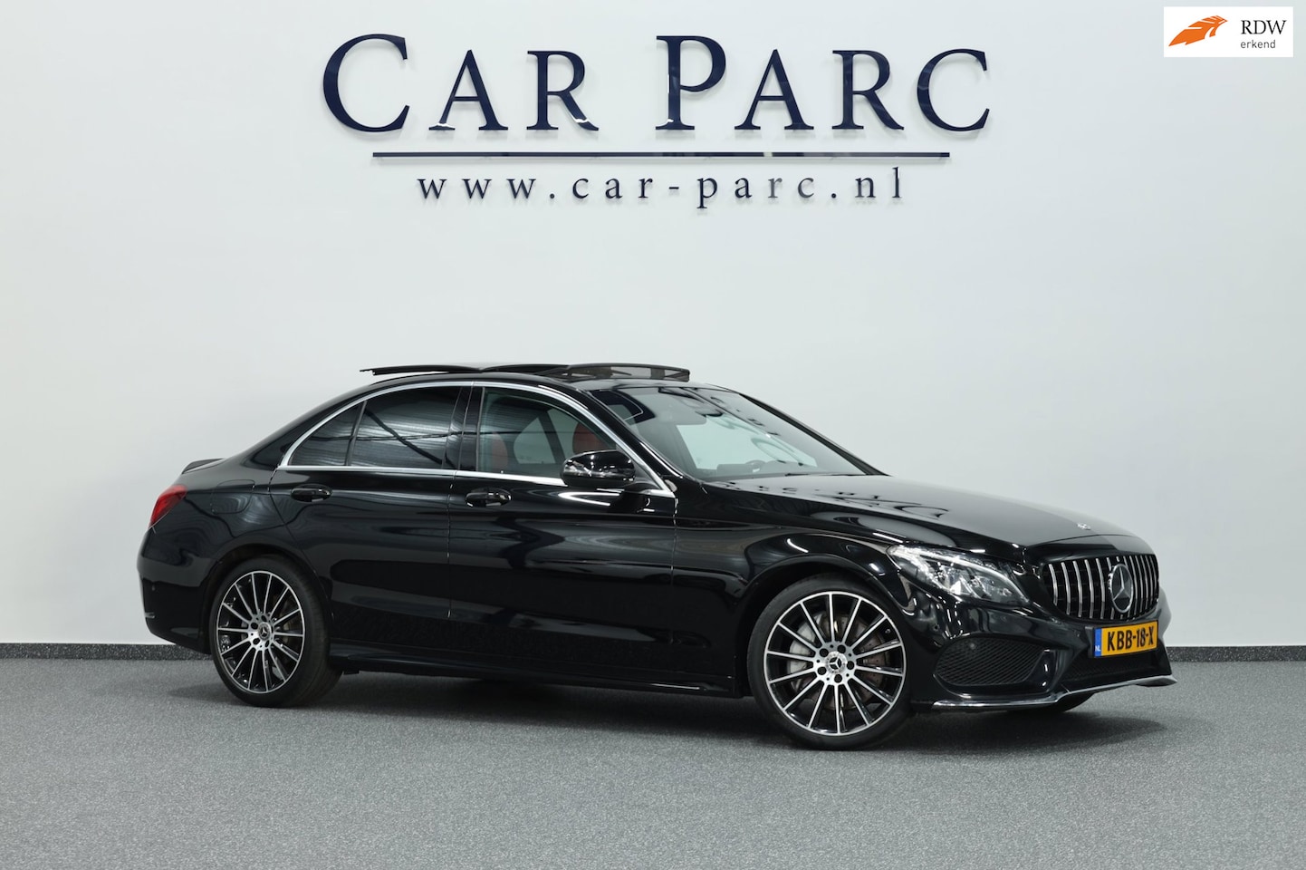 Mercedes-Benz C-klasse - 400 / 43 AMG 4MATIC 333+PK LED/PANO/LEER+S.VERWARMING/19" LMV/CAM/ACC/ECC/12 MND GARANTIE! - AutoWereld.nl
