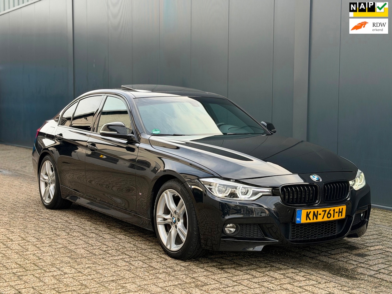 BMW 3-serie - 330e M-Pakket|Schuifdak|Leder|StoelVW V+A|Vol!! - AutoWereld.nl