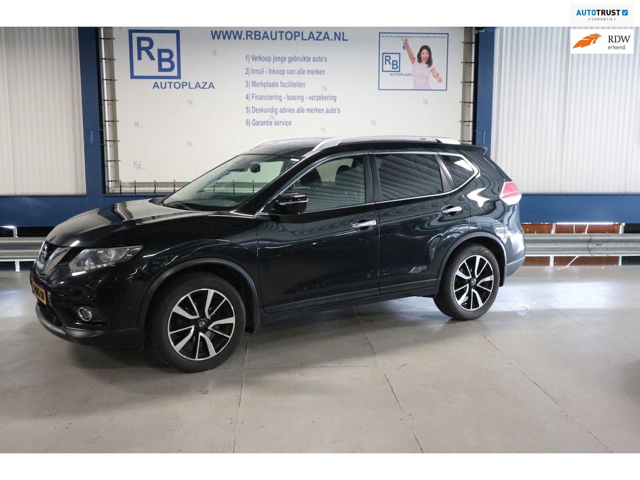 Nissan X-Trail - 1.6 DIG-T Connect Edition 12 MAANDEN GARANTIE/ PANO/ FULL OPTIONS!!! - AutoWereld.nl