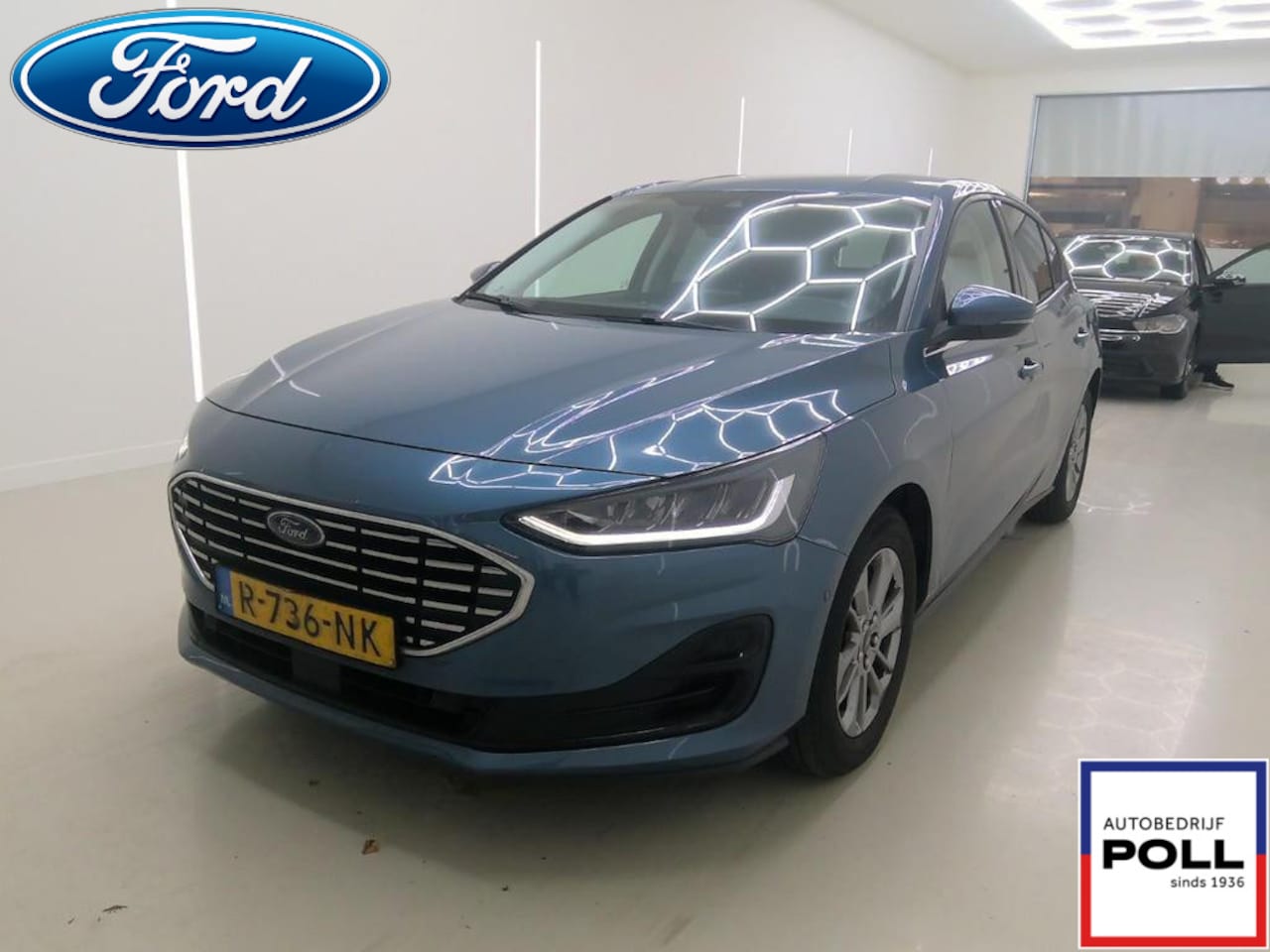 Ford Focus - 1.0 Eco Hybrid Titanium Navi Camera Winter Parking pack Keyless Privacy Glass 5drs Dealero - AutoWereld.nl