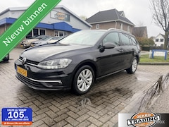 Volkswagen Golf - 1.6 TDI Business Highline Virtual Cockpit