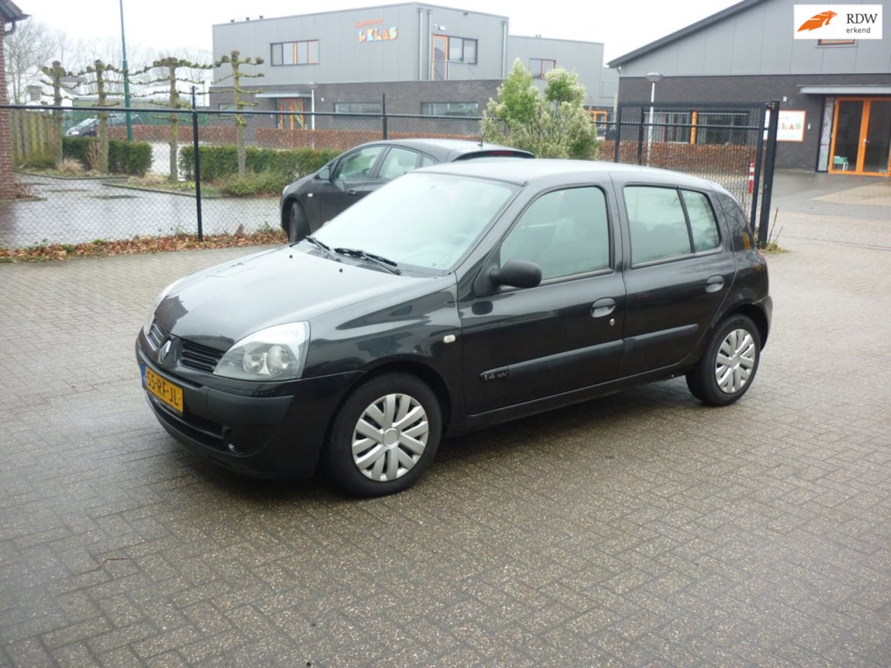 Renault Clio - 1.4-16V Community nieuwe dis. riem leuke auto - AutoWereld.nl