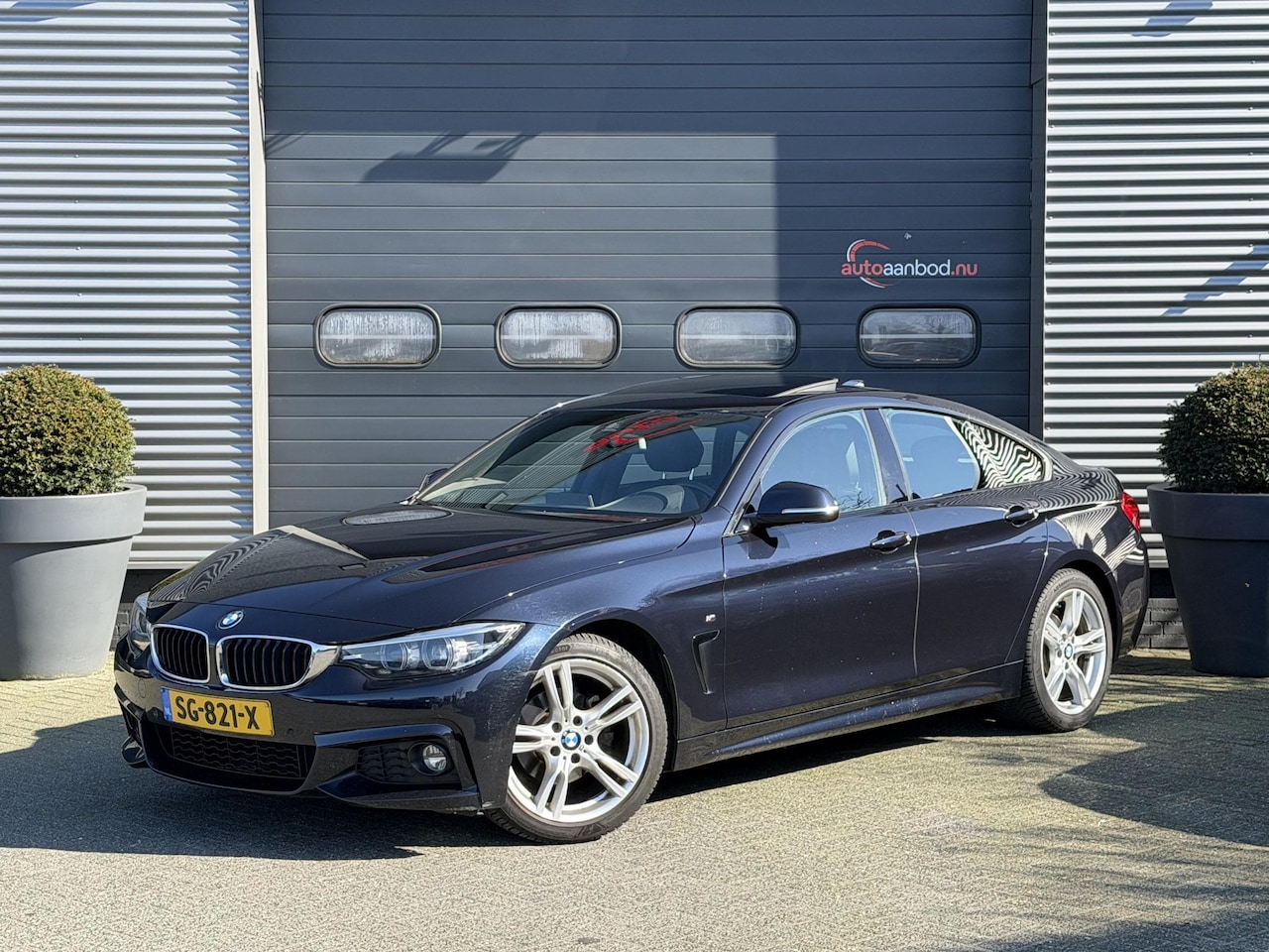 BMW 4-serie Gran Coupé - 420i High Executive M-Sport | Panoramadak | Lederen Bekleding | Parkeersensoren | Climate - AutoWereld.nl