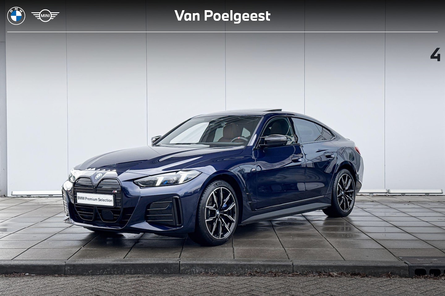 BMW i4 - M50 19 Inch / Stuurwielrand Verwarming / Comfort Acces / Glazen Schuifdak / Binnen & Buite - AutoWereld.nl