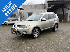 Mitsubishi Outlander - 2.4 Intro Edition 2WD | LPG | Trekhaak | HANDEL/EXPORT PRIJS