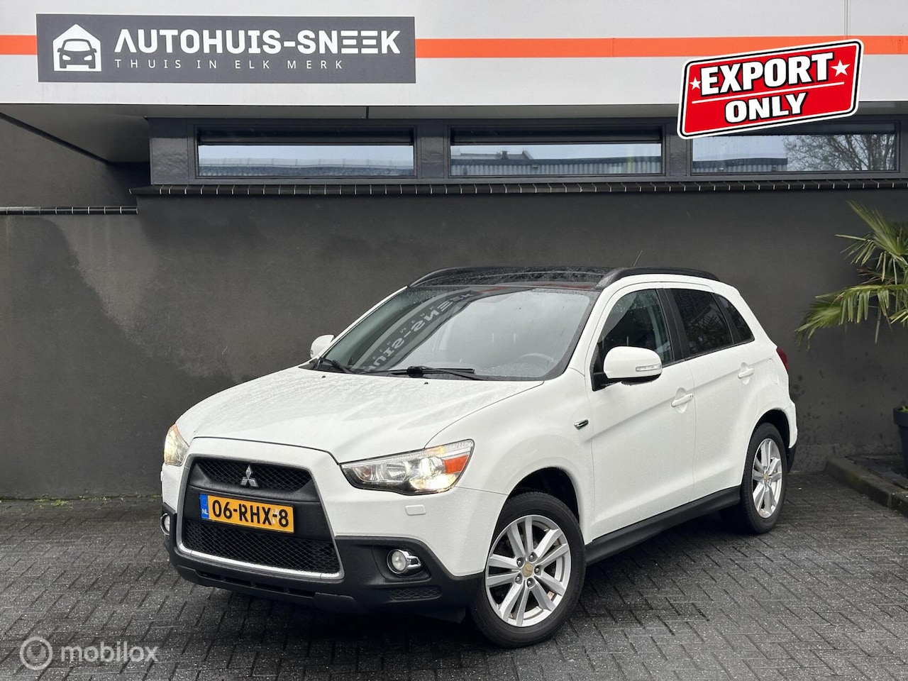 Mitsubishi ASX - 1.6 Intense ClearTec | Pano | Xenon |Trekhaak - AutoWereld.nl