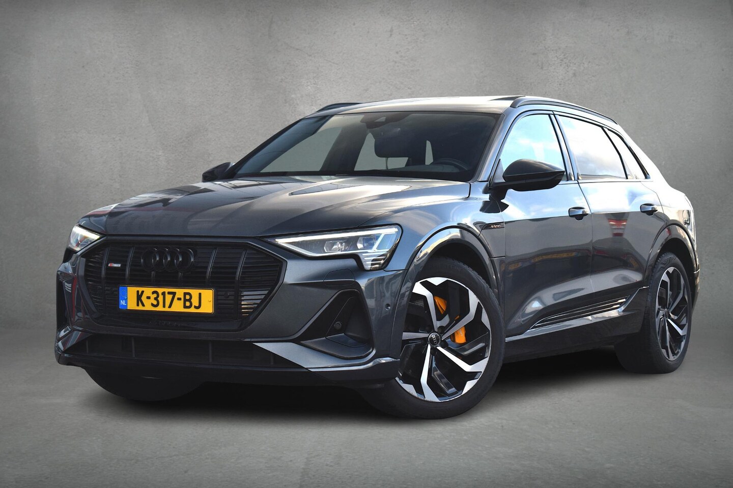 Audi e-tron - 55 quattro S edition 95 kWh | 2x S-Line | Pano | Half Leer | Memory - AutoWereld.nl