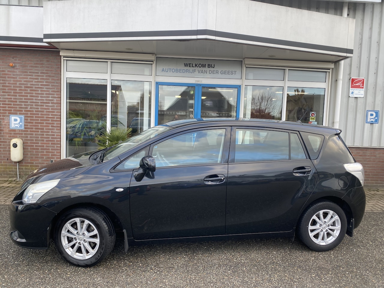 Toyota Verso - 1.6 VVT-i Aspiration 1.6 VVT-i Aspiration - AutoWereld.nl