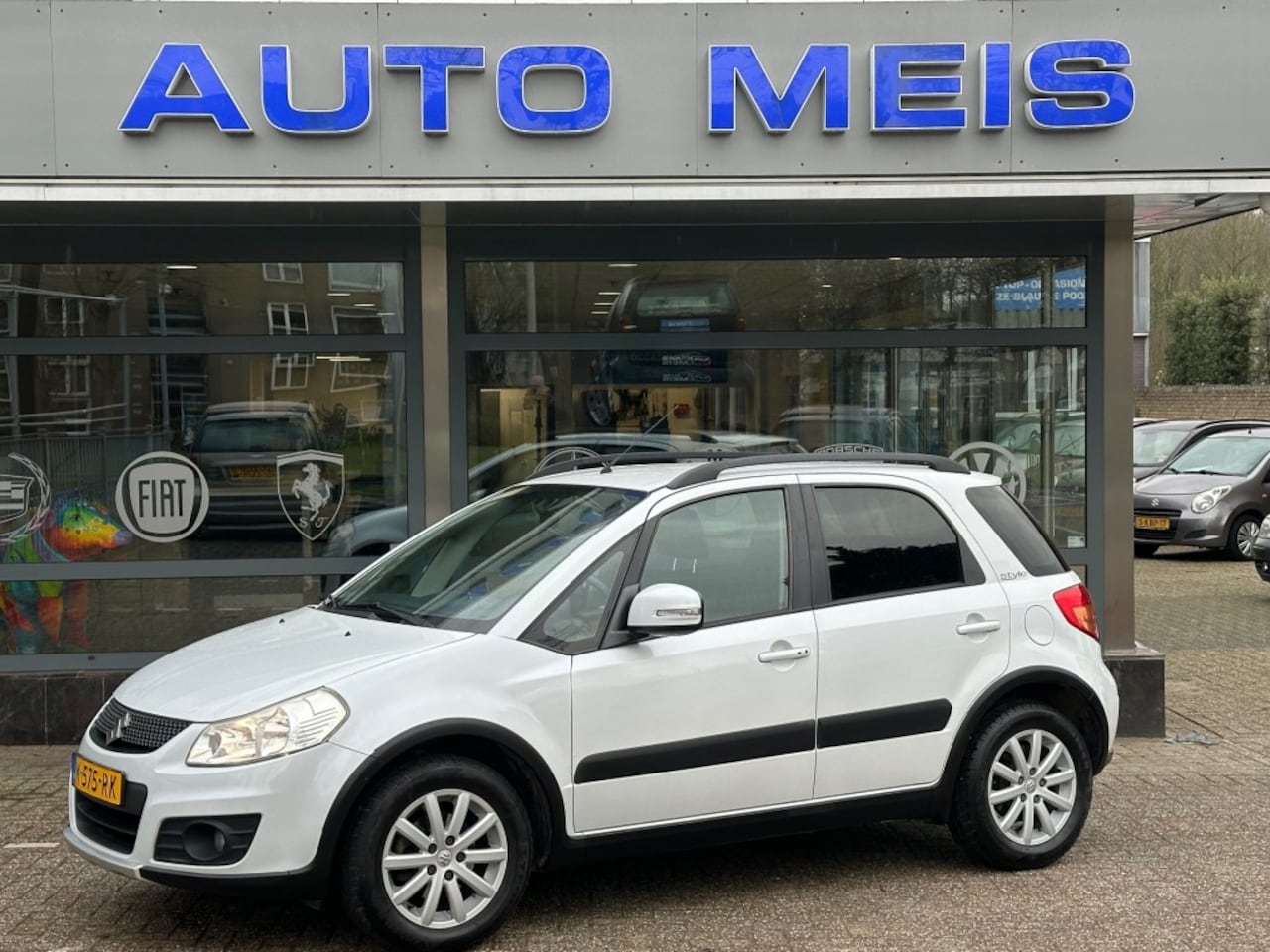 Suzuki SX4 - 1.6 Executive Airco Navi Telefoon - AutoWereld.nl