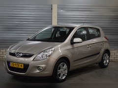 Hyundai i20 - 1.2i i-Motion 105000KM + Airco|LM Velgen|Trekhaak|