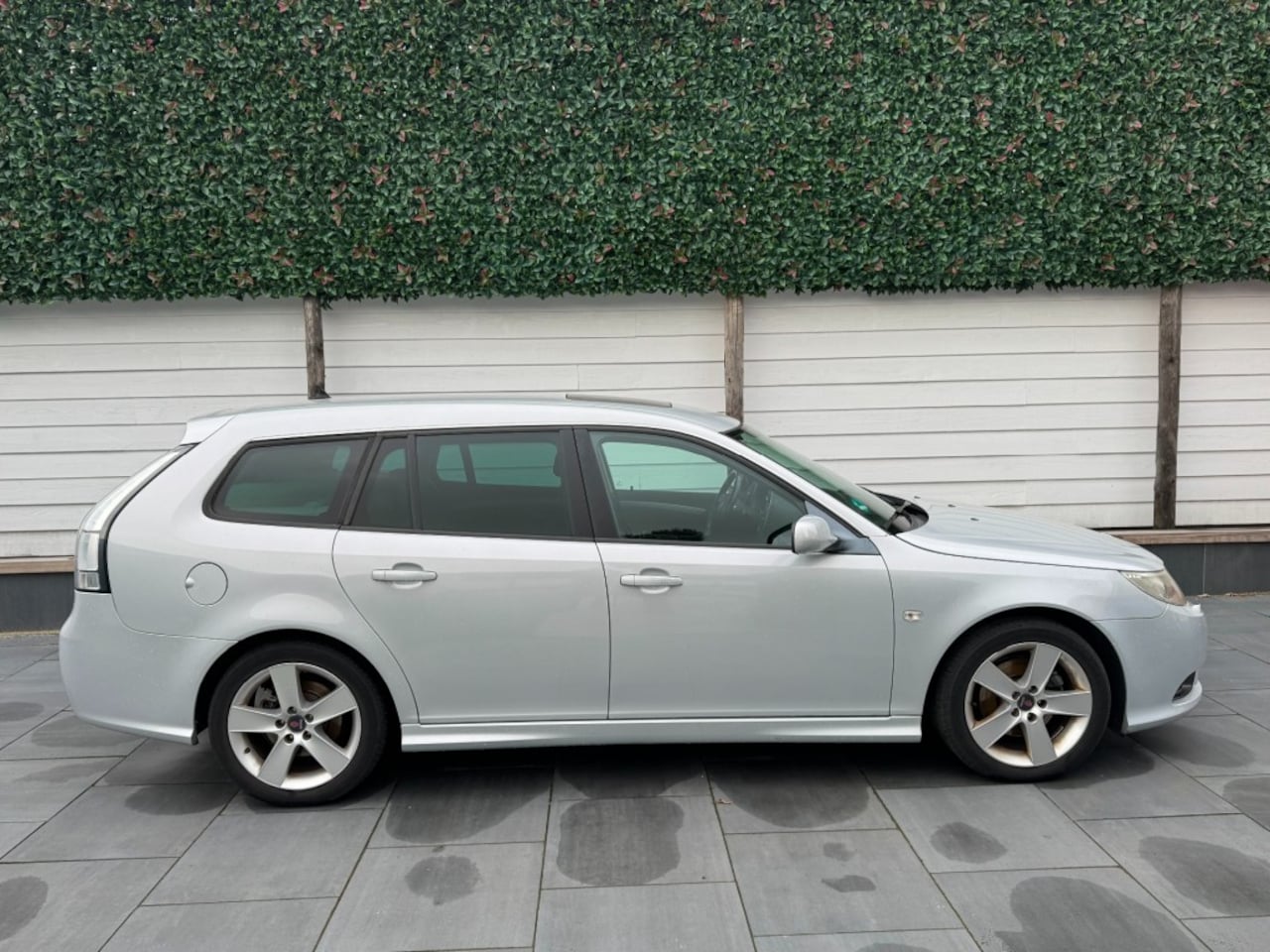 Saab 9-3 - Estate 2.0t BioPower Hirsch 176dkm Schuifdak/Bose/Navi/Leer - AutoWereld.nl