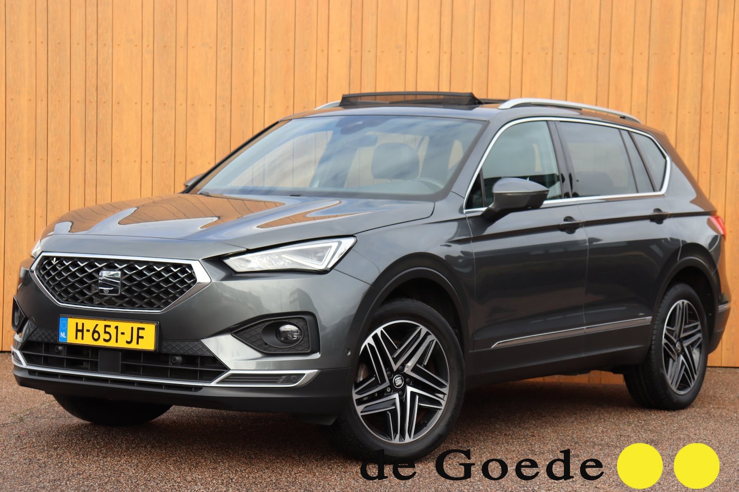SEAT Tarraco - 2.0 TSI 4DRIVE Xcellence Limited Edition 7persoons org.NL el.trekhaak+klep schuifdak camer - AutoWereld.nl