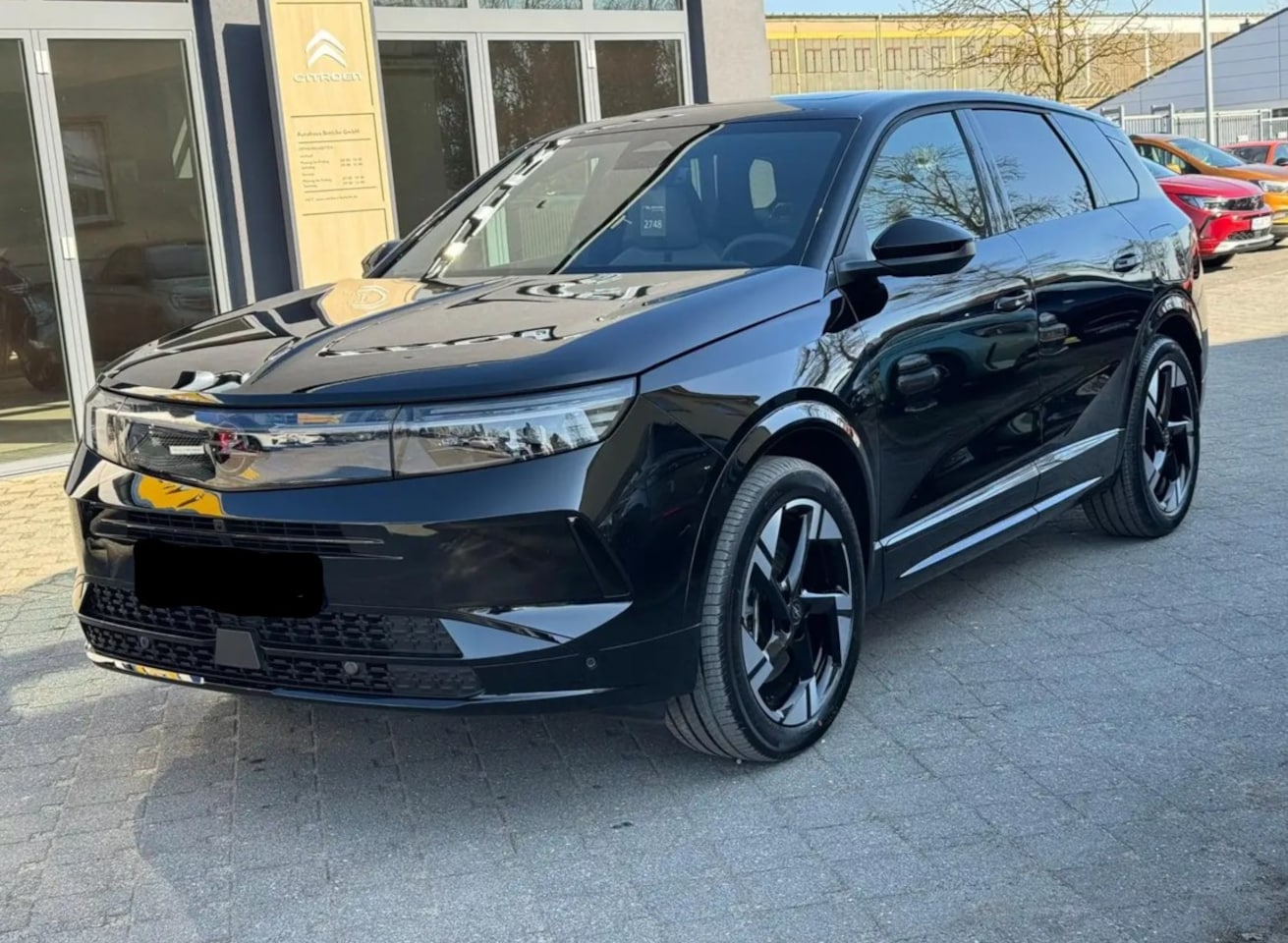 Opel Grandland - 1.6 Plug-in-Hybrid Ultimate 195pk 4x Beschikbaar! | Schuif-/Kanteldak | Afn. Trekhaak | FO - AutoWereld.nl