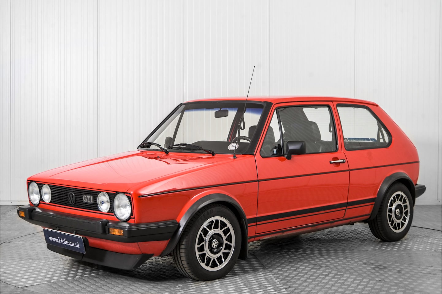 Volkswagen Golf - 1 GTI 1.8 - AutoWereld.nl