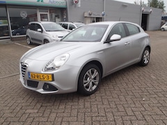Alfa Romeo Giulietta - 1.4 Turbo 120pk Distinctive