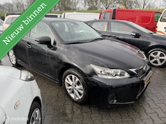 Lexus CT 200h - Hybrid leer daeler onderhouden