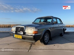 Volvo 240 - 2.3 GL | Schuifdak | NAP | Origineel NL | Automaat