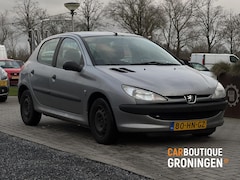Peugeot 206 - 1.4 Gentry | 5 DEURS | ORI-NL | NAP | ALLSEASON